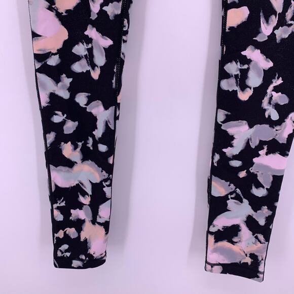 Zella Black Floral Leggings Womens Size Small - Picture 7 of 7